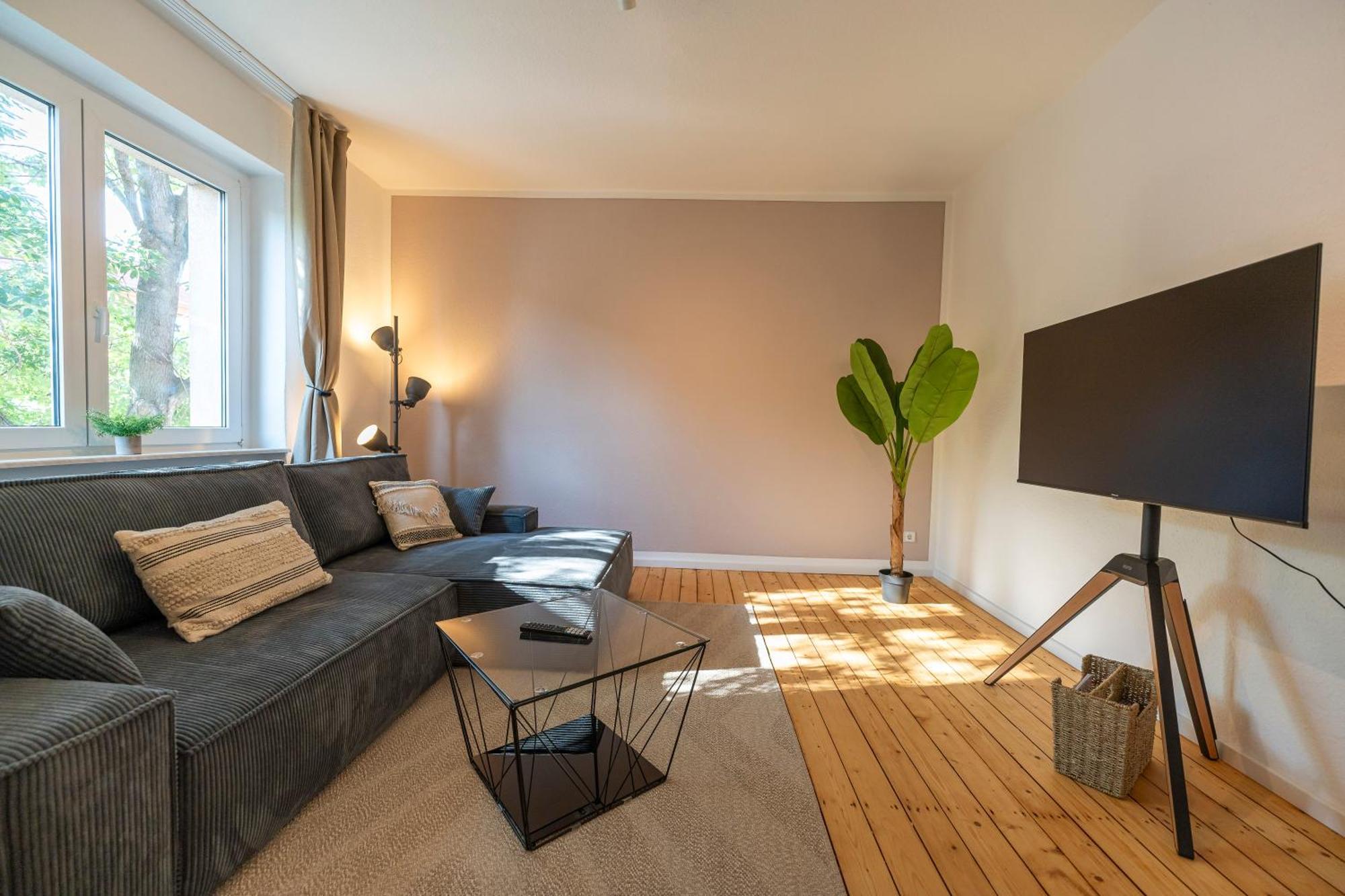Rr - Central Apartment 80Qm - Balcony - Washer Magdeburg Exterior photo